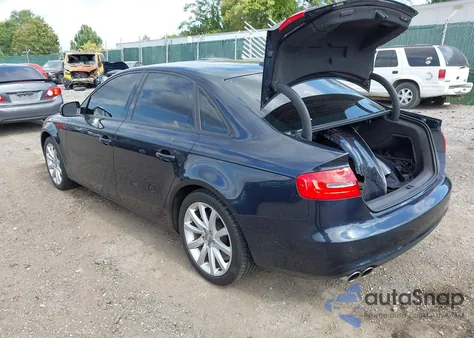 2013 Audi A4 2.0T Premium z USA, uszkodzony, nr VIN WAUFFAFL2DN003200